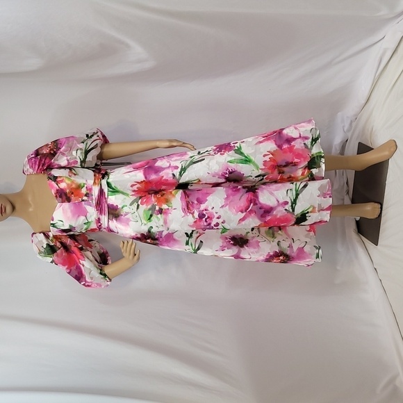 theia Oeganza Multi Floral Print Tea Leght Cocktail Dress - Picture 13 of 17